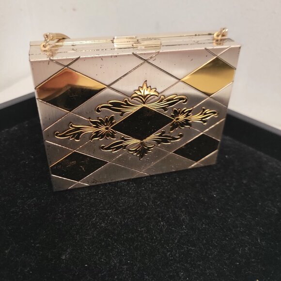 Vintage 50's Ladies Gold Tone Compact and cigarette purse - Picture 1 of 8